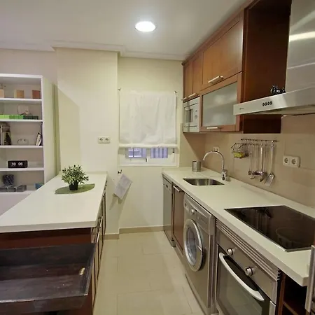 Suncity Flat Mitjana Apartment *