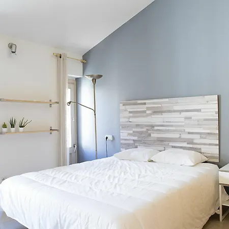 Suncity Flat Mitjana Apartment