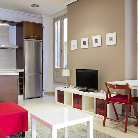 Suncity Flat Mitjana Apartment