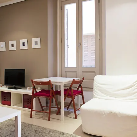Suncity Flat Mitjana * Malaga